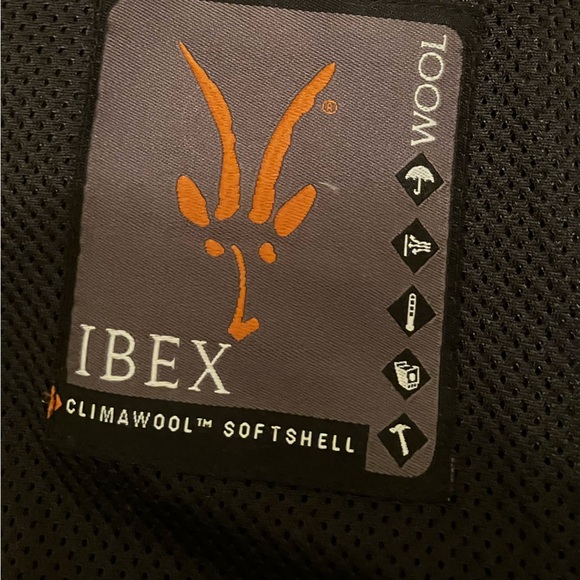 Ibex Men’s Jacket Climawool Softshell Black/Red Medium - Pre-owned - Picture 8 of 16